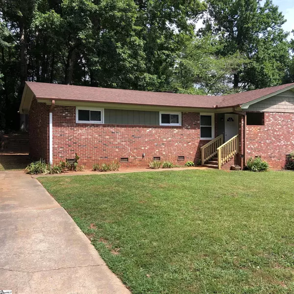 Simpsonville, SC 29680,2 CLEAR CREEK Court