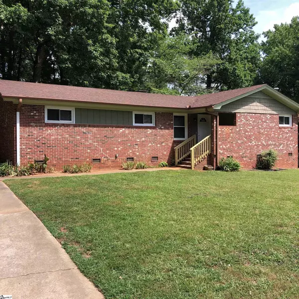 Simpsonville, SC 29680,2 CLEAR CREEK Court