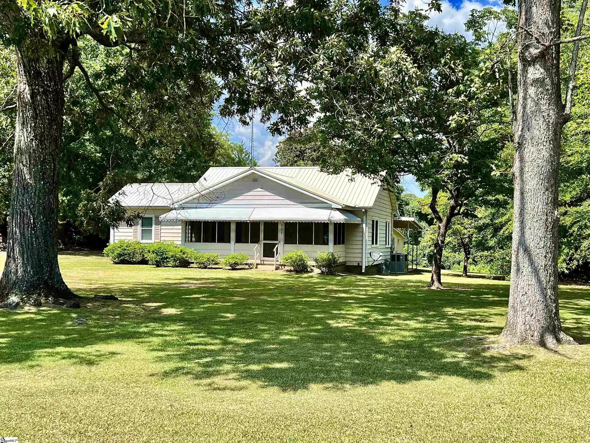 Liberty, SC 29657,905 ANDERSON Drive