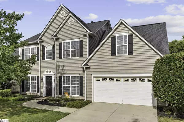 12 Crown Empire Court, Simpsonville, SC 29681