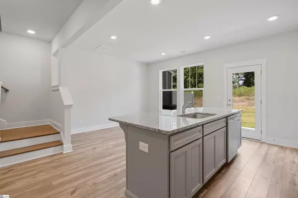 Moore, SC 29369,1348 Maplesmith Way