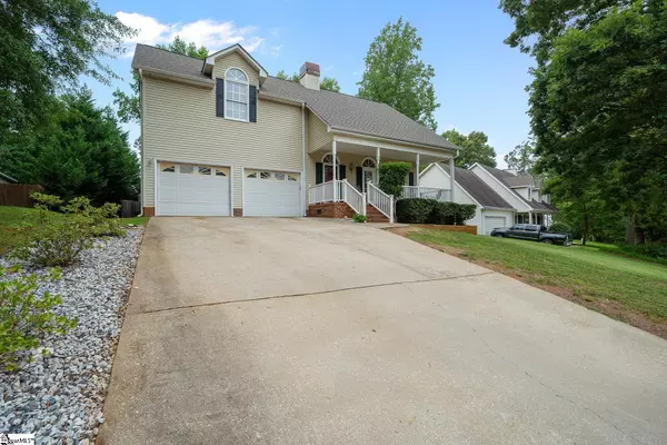 103 Harpers Ferry Court, Simpsonville, SC 29681