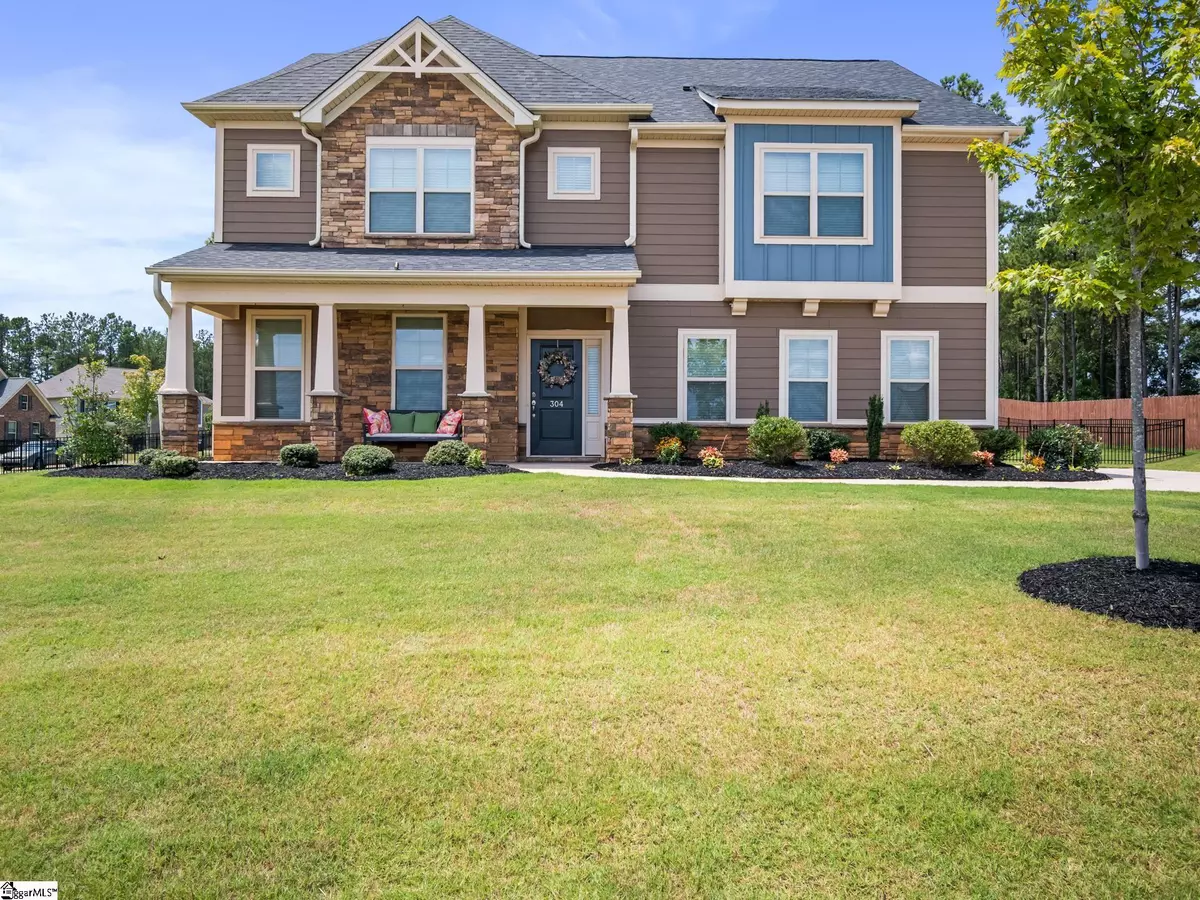 Easley, SC 29642,304 S Harvest Moon Way