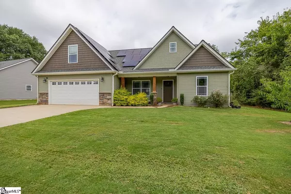 172 Coleman Road, Wellford, SC 29385