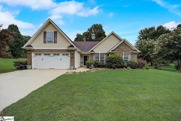 735 Grace Valley Road, Inman, SC 29349