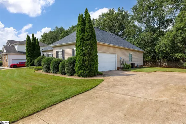 Simpsonville, SC 29681,311 Lake Lennox Drive