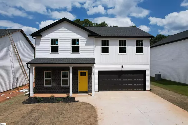 103 McGowan Street, Laurens, SC 29360