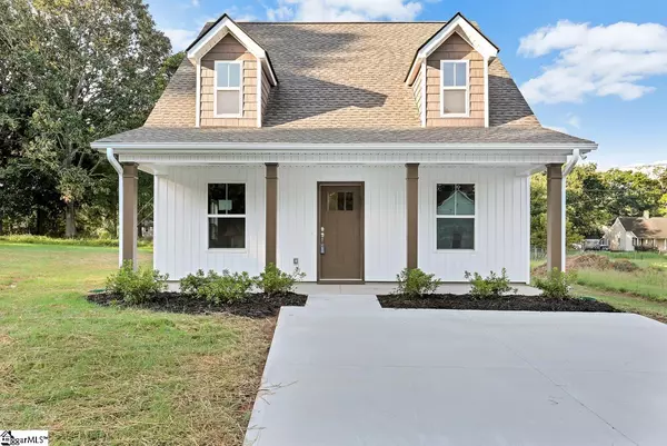 5 W 1st Street, Williamston, SC 29697