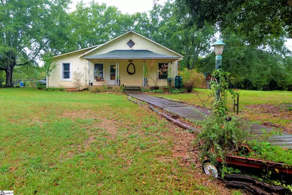 1516 Gassoway Farm Road, Abbeville, SC 29620