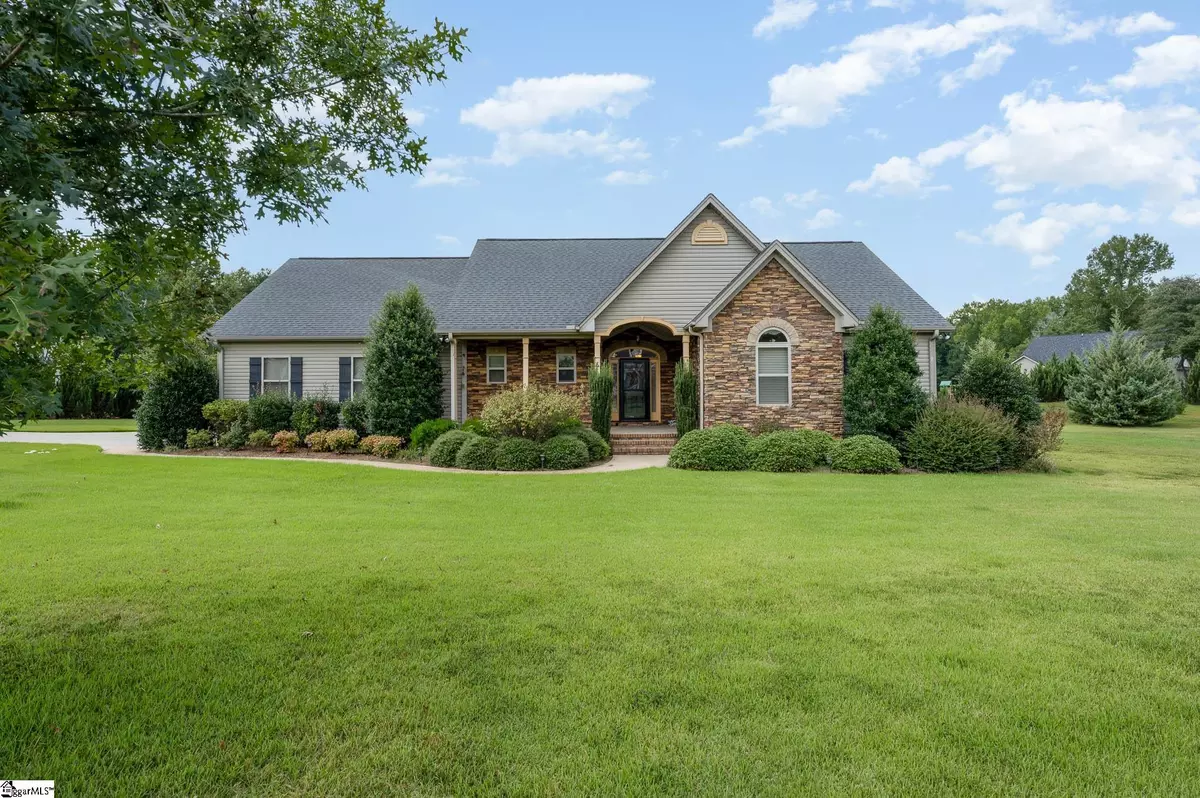 Pelzer, SC 29669,4 Forest Glenn Court