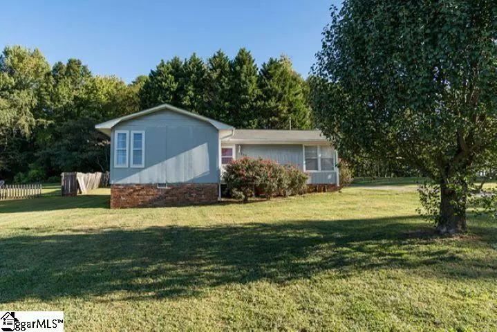 Inman, SC 29349,250 Coggins Shore Road