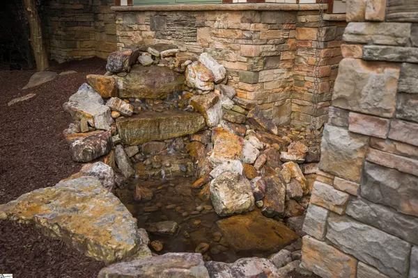 Landrum, SC 29356,611 Raven Road