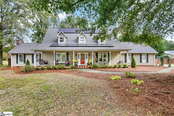 315 Quail Run Circle, Fountain Inn, SC 29644