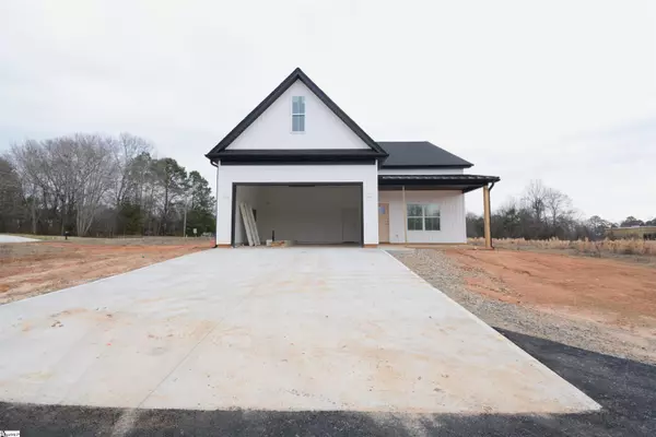 3796 Camp Road, Greer, SC 29651