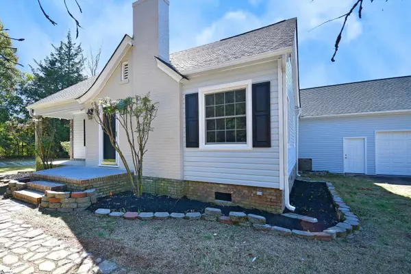 Roebuck, SC 29376,127 Cook Road