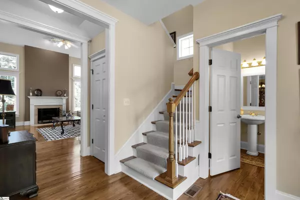 Spartanburg, SC 29302,108 Candler Place