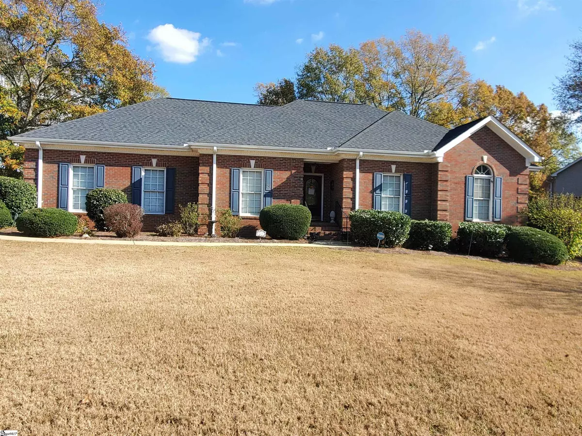 Easley, SC 29642,109` Camperdown Court