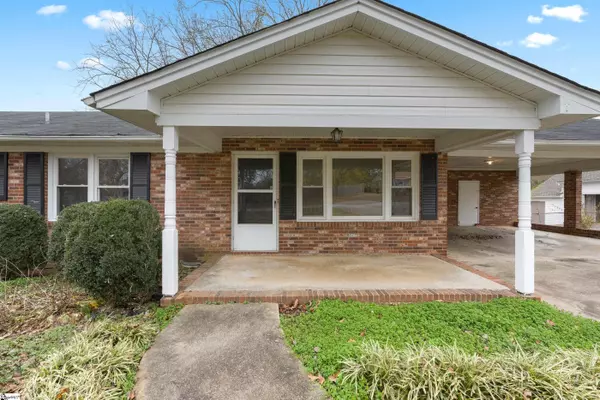 Taylors, SC 29687,18 Embry Street