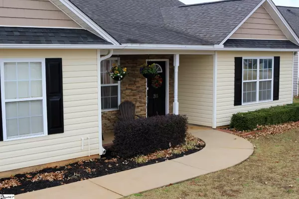 Moore, SC 29369,203 Luke Allen Drive