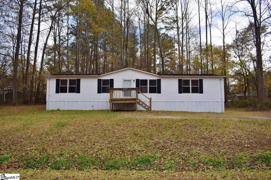 131 Burgess Loop, Campobello, SC 29322