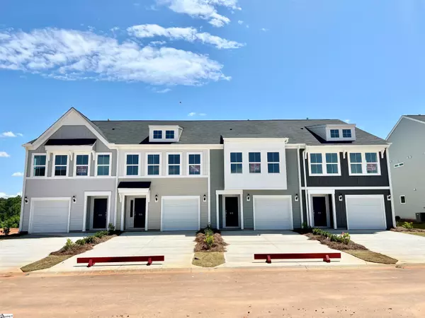 620 Blossom Run, Spartanburg, SC 29307