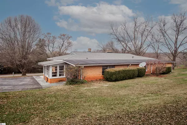 Central, SC 29630,208 Golden Creek Road