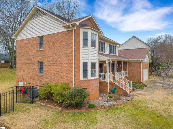 Simpsonville, SC 29681,103 Circle Slope Drive