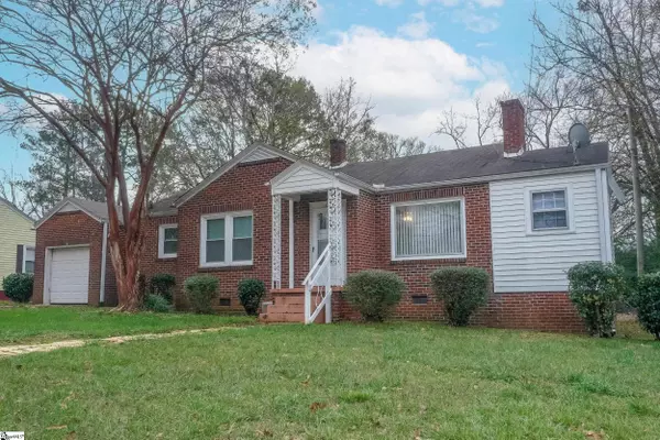 35 Pleasant Ridge Avenue, Greenville, SC 29605-2111