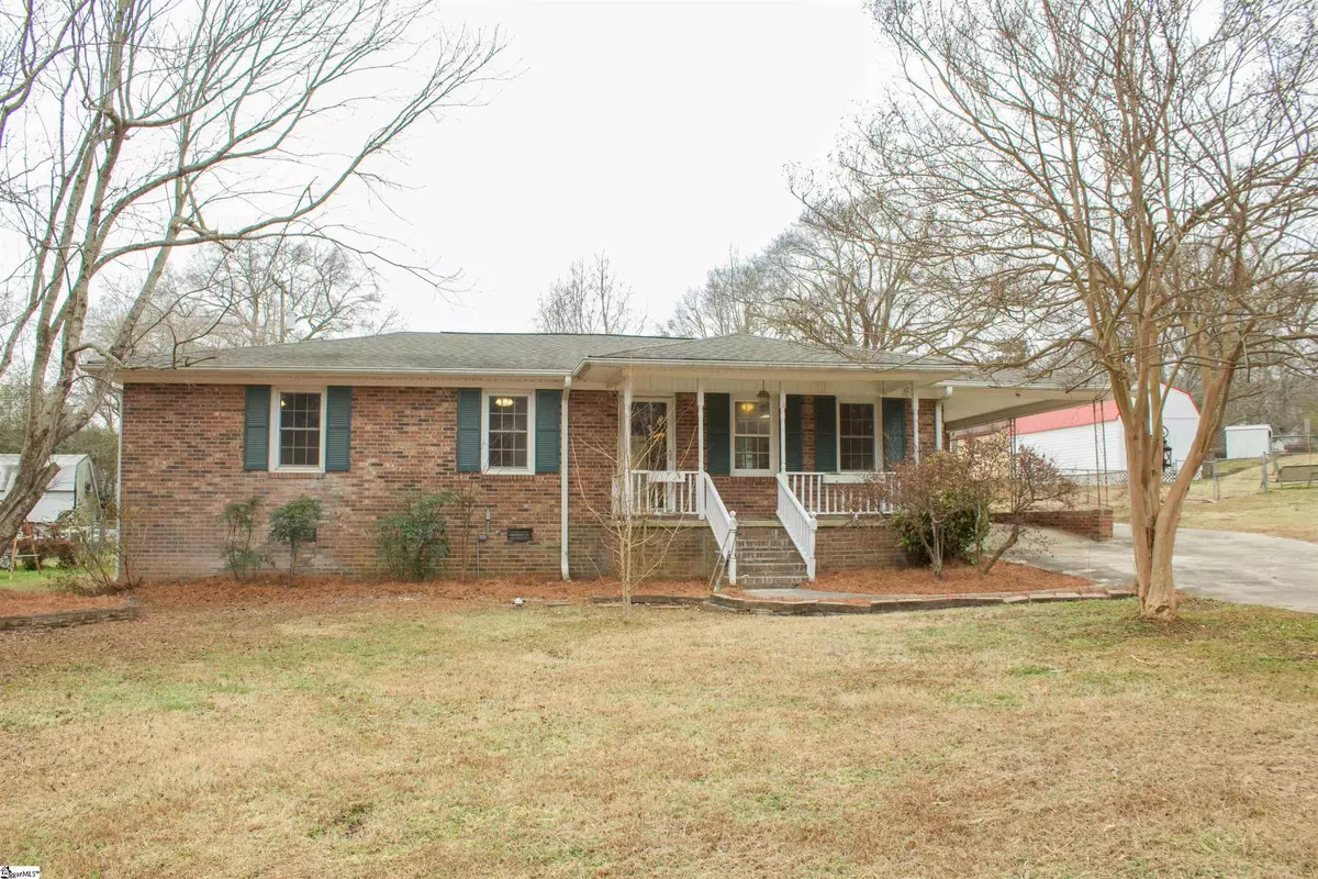 Woodruff, SC 29388,9 Poplar Street