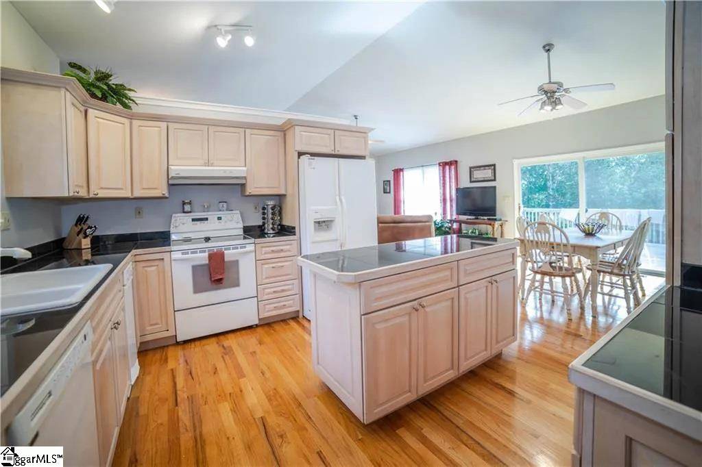 Anderson, SC 29625,5009 Hermitage Drive