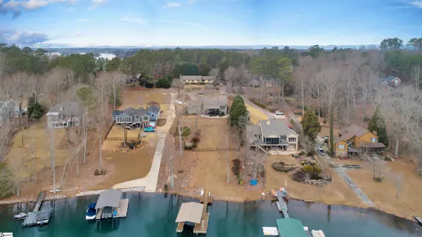 Seneca, SC 29672,1606 Keowee Lakeshore Drive