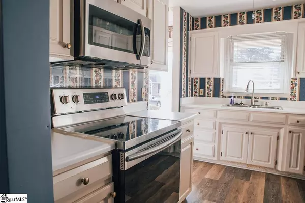 Spartanburg, SC 29301-3404,315 W Pointe Drive