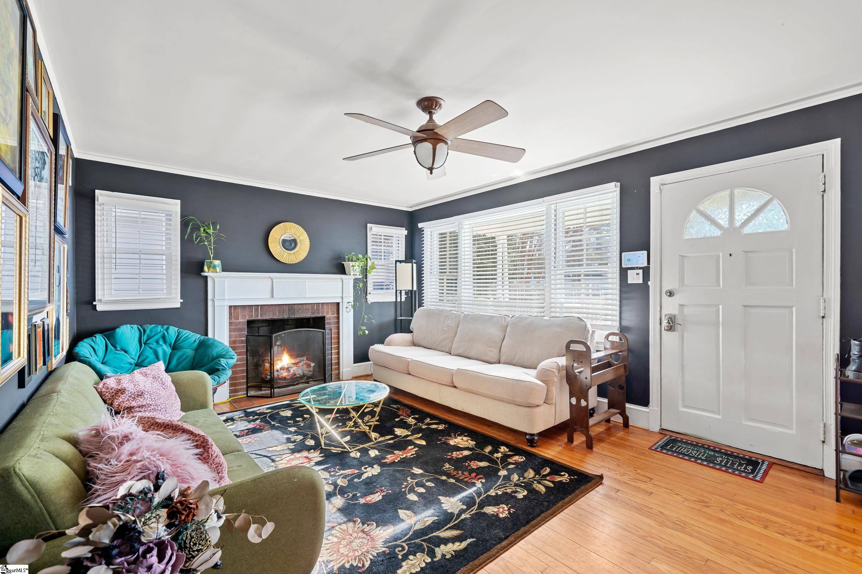 Spartanburg, SC 29302,656 Woodland Street