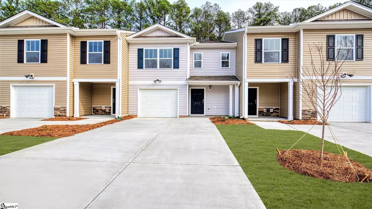 Seneca, SC 29678,607 Oakmont Valley Trail