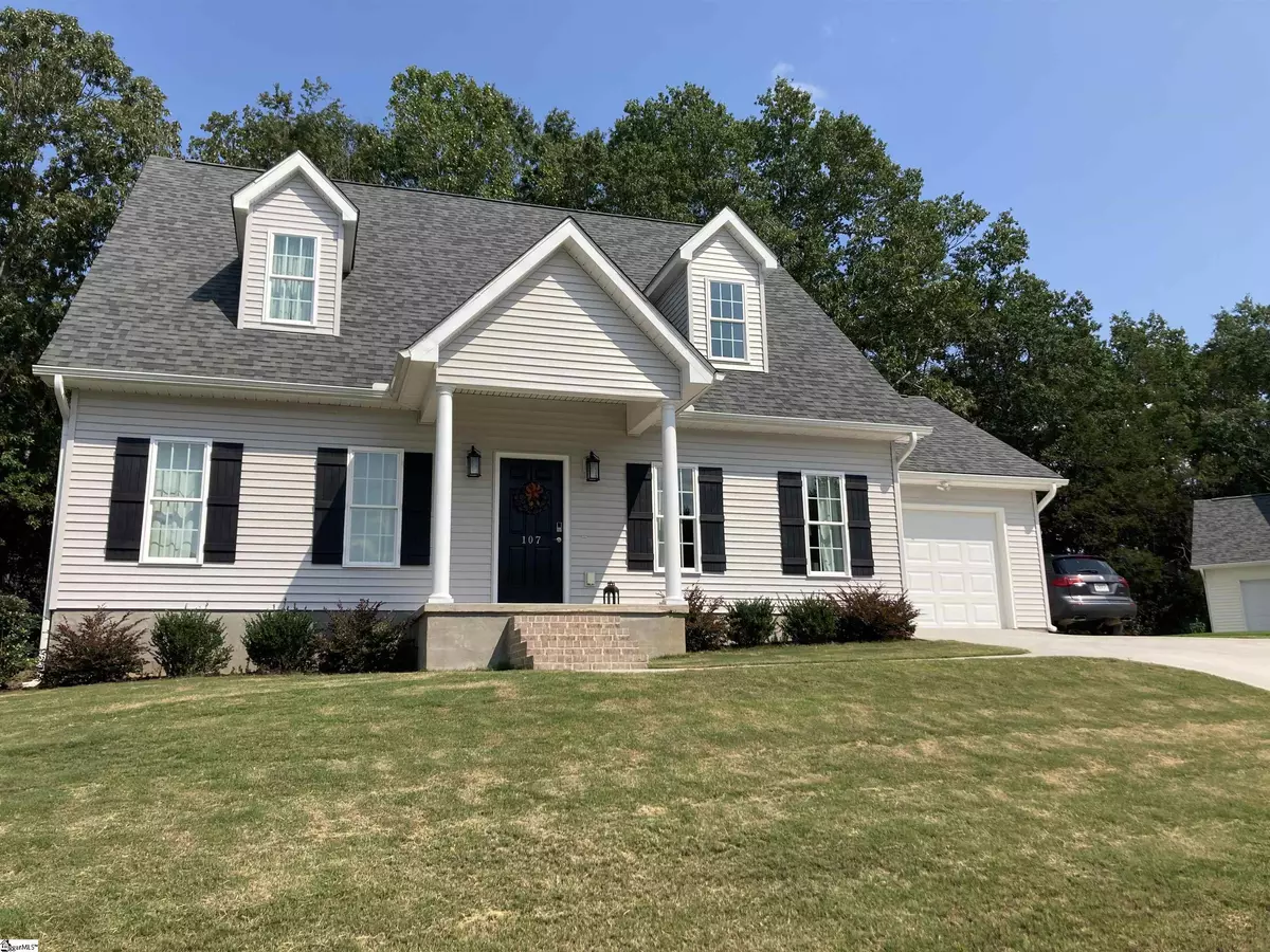 Central, SC 29630,107 W Chestnut Court