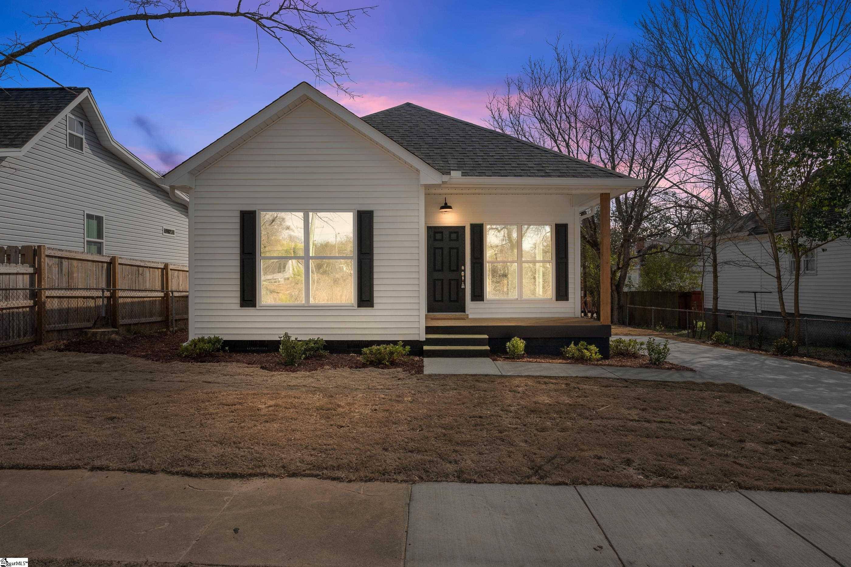 Greenville, SC 29605,86 Hutchins Street