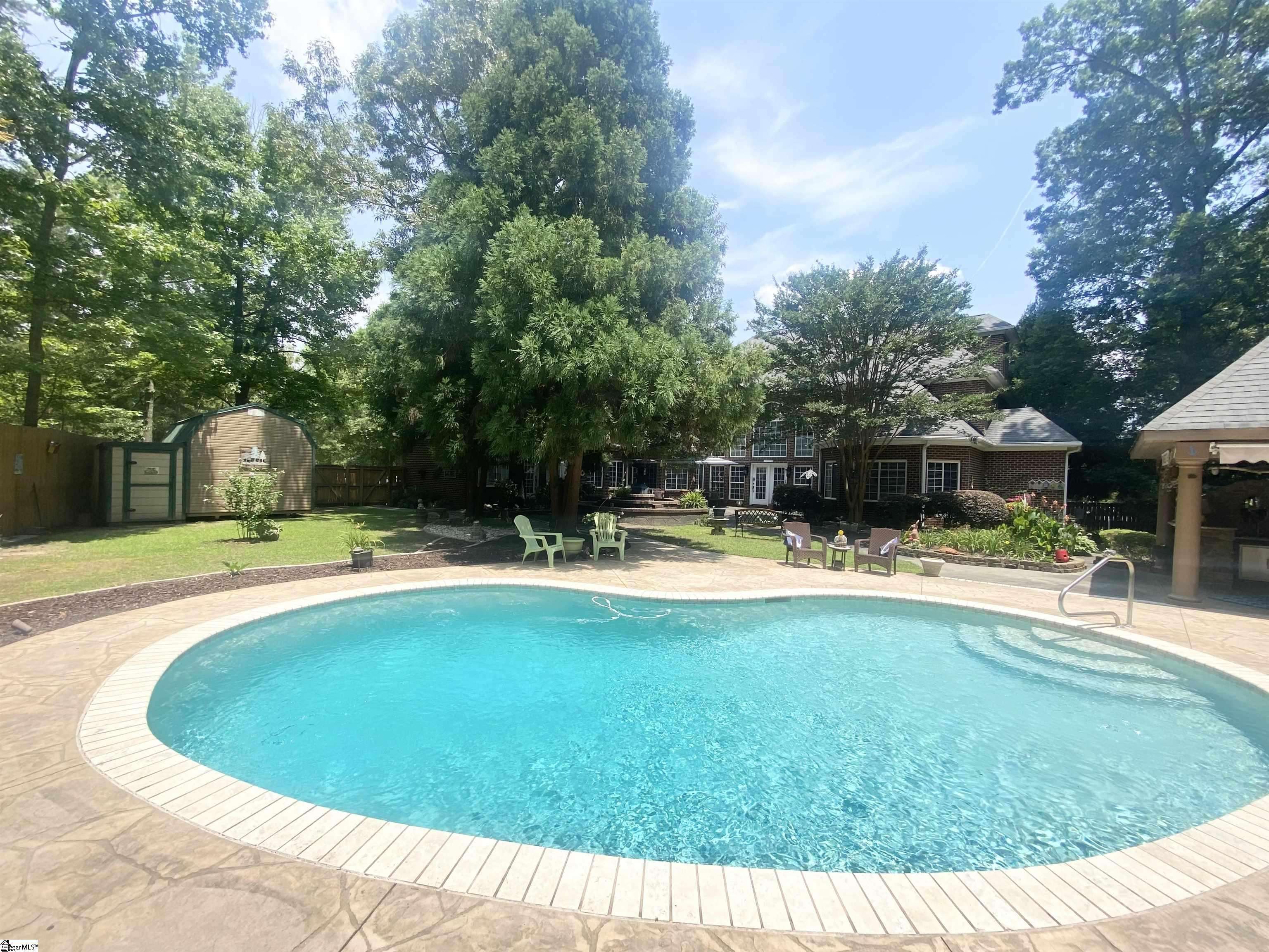 Simpsonville, SC 29681,717 14 Highway