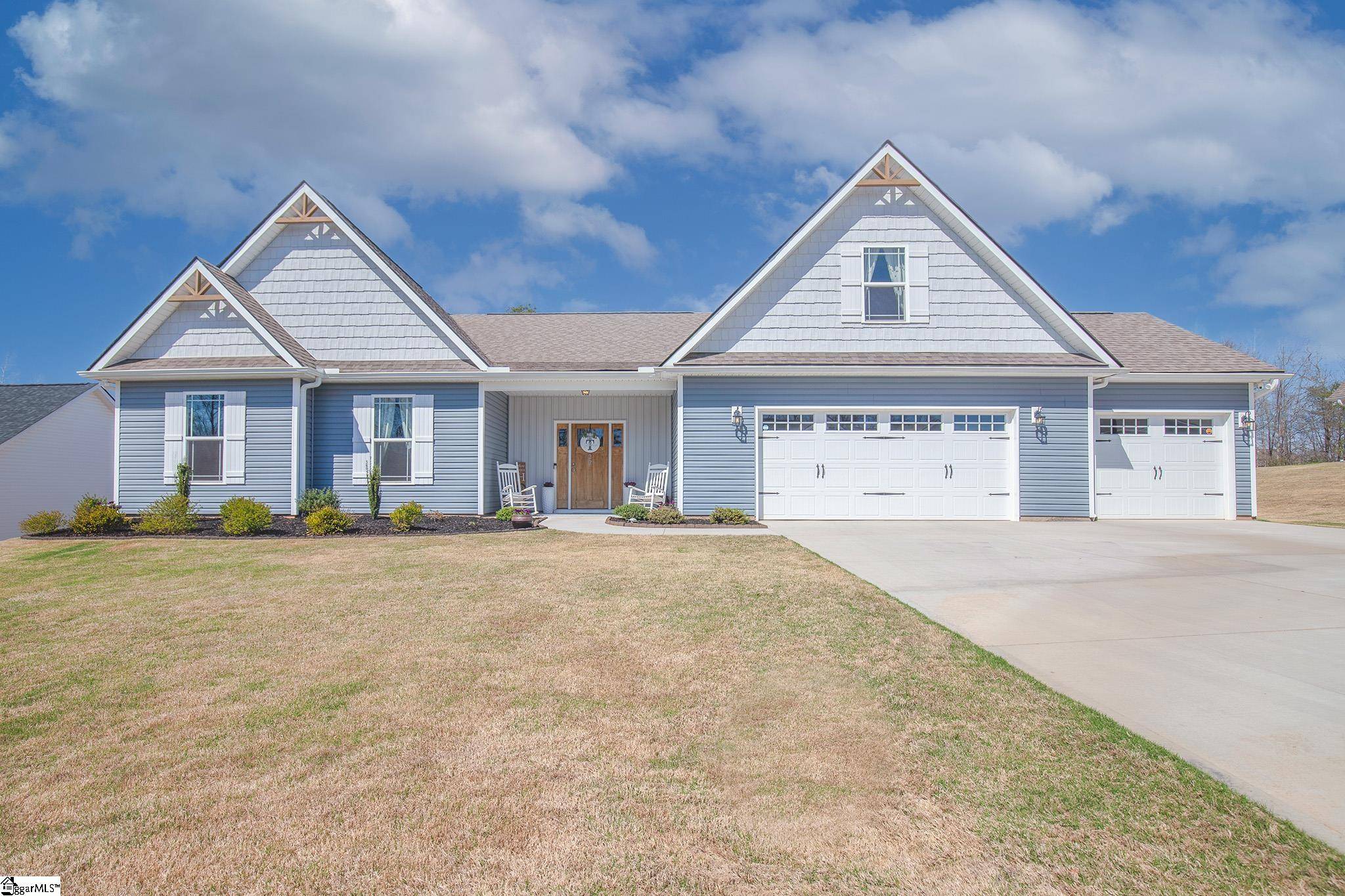 Taylors, SC 29687-6182,22 Waters Meadow Trail