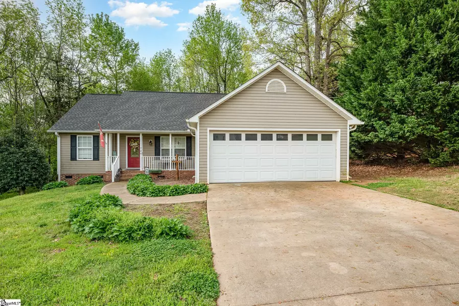 729 S Alderwood Road, Woodruff, SC 29388