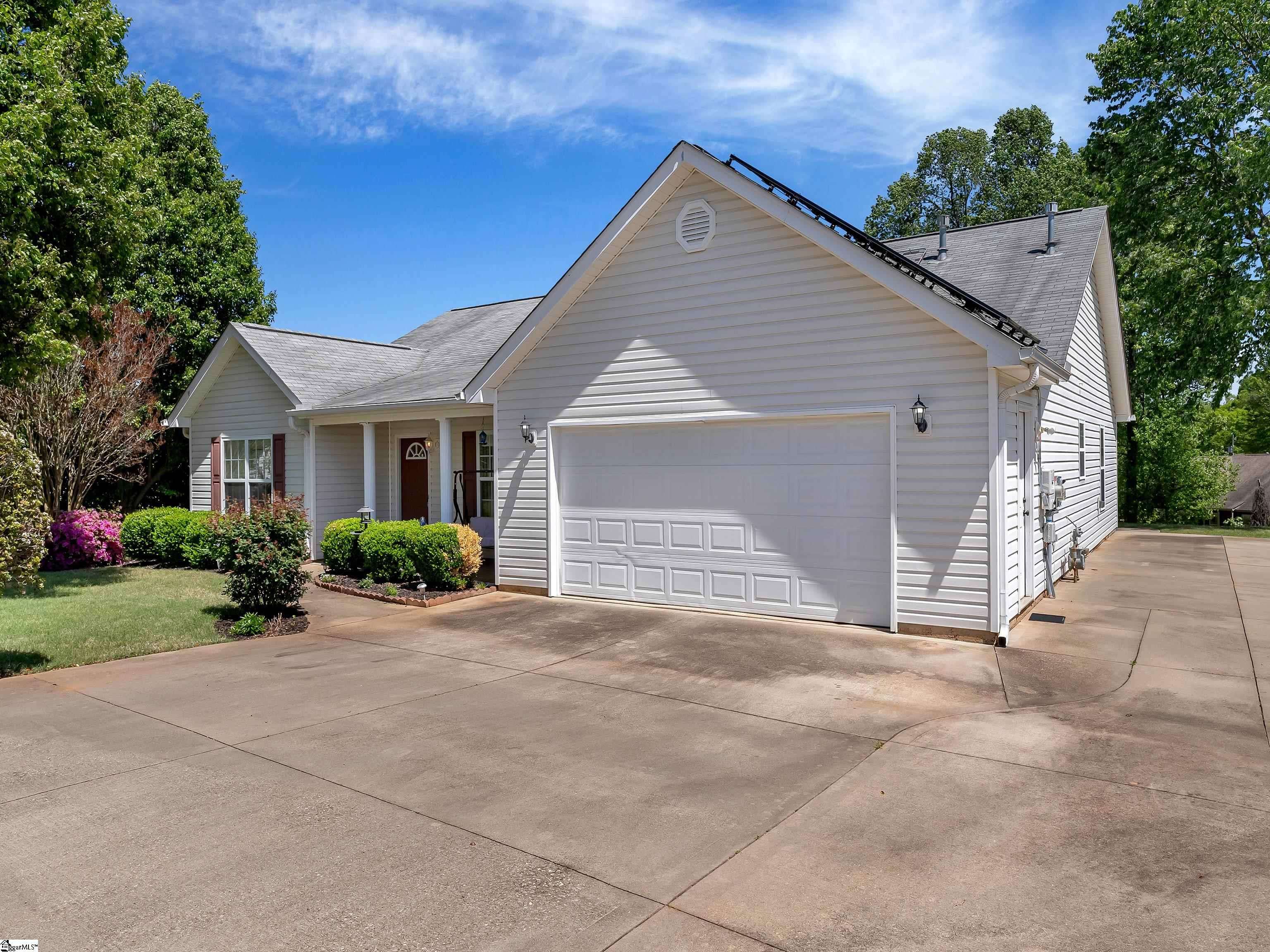 204 Day Break Court, Taylors, SC 29687
