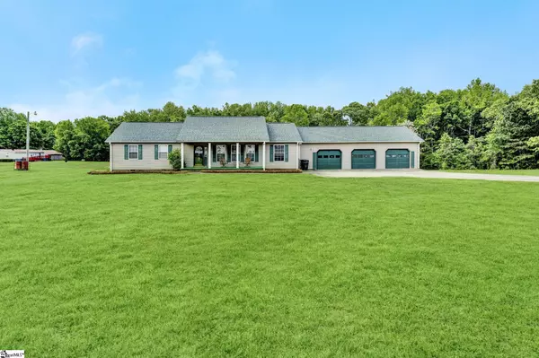 2310 Eichelberger Road, Gray Court, SC 29645