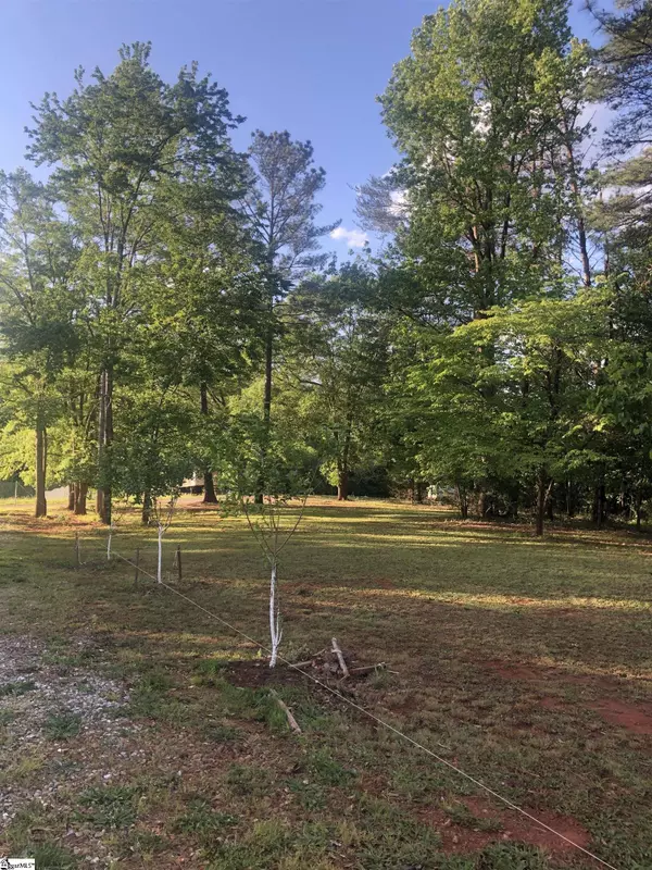 138 Pruitt Road, Wellford, SC 29385