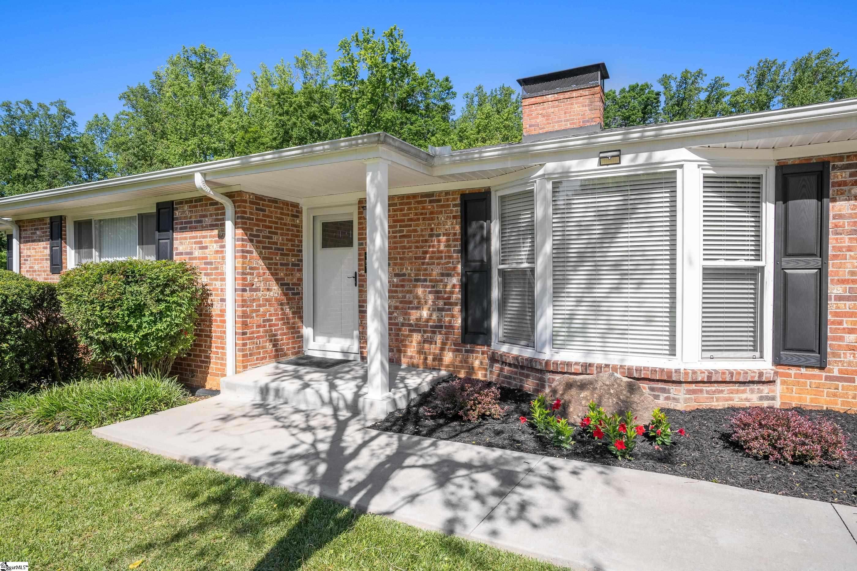 Greenville, SC 29615,8 Barbara Avenue