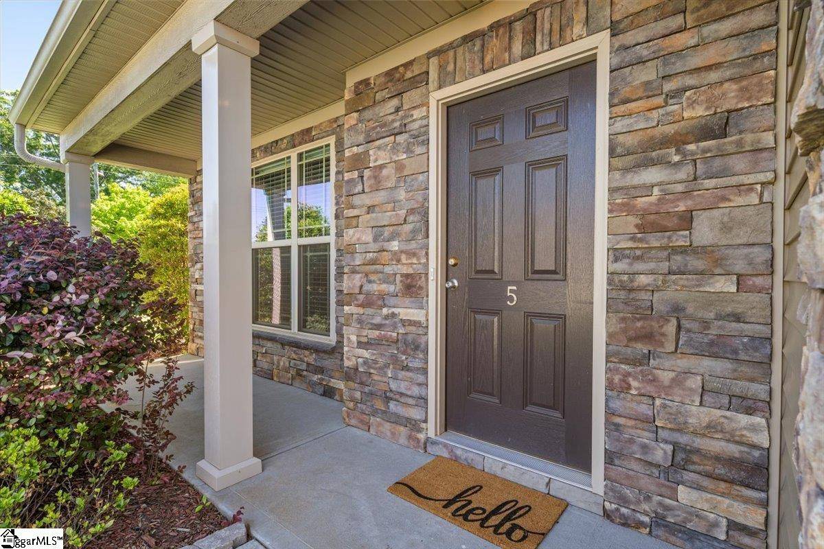 Simpsonville, SC 29680,5 McFadden Drive