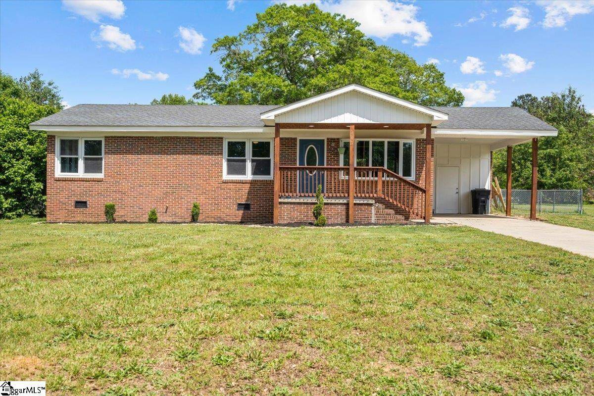 303 Elizabeth Street, Honea Path, SC 29654-2222