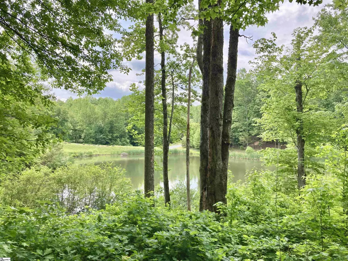 Travelers Rest, SC 29690,909 High Knoll Way