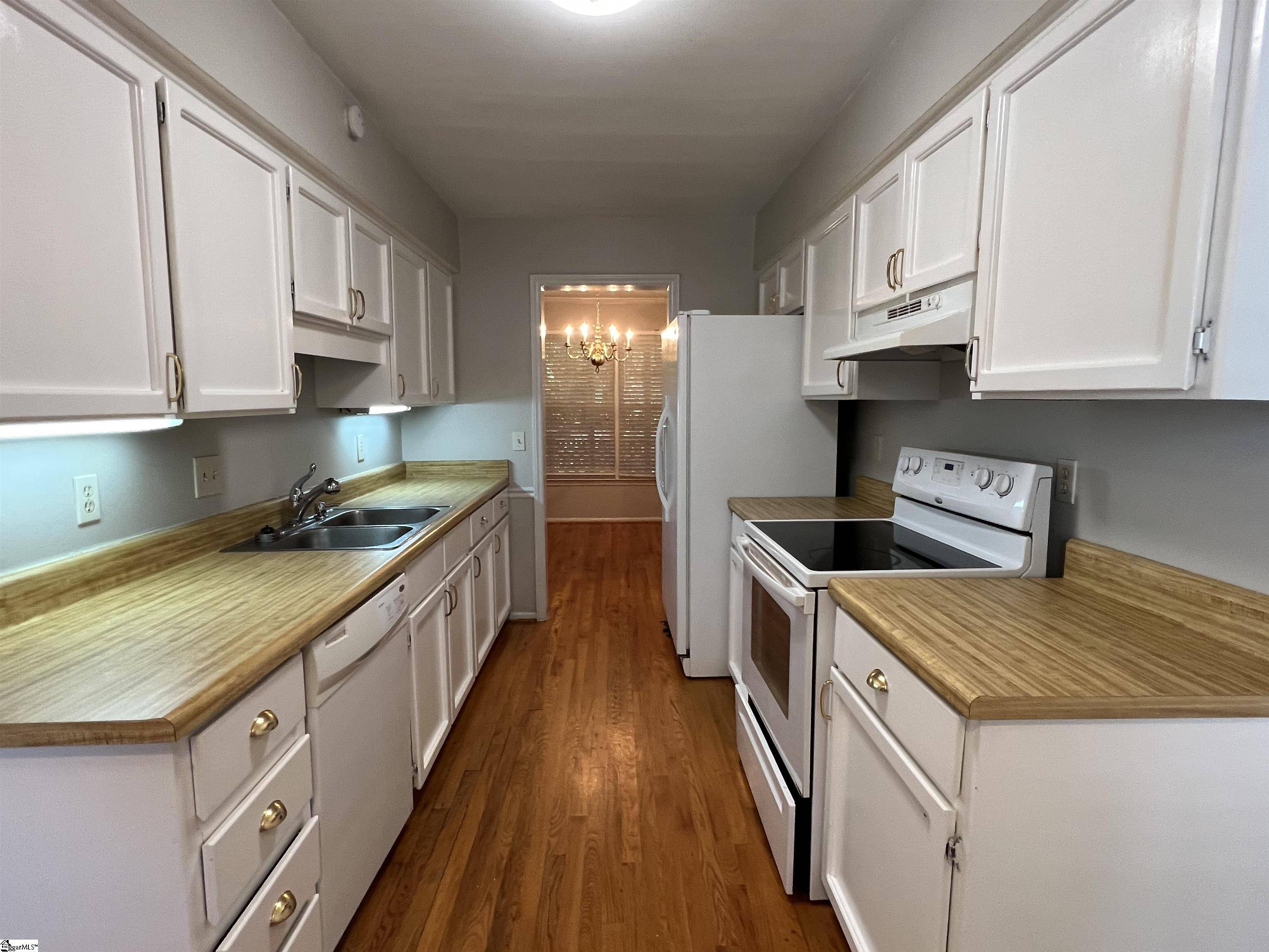 Mauldin, SC 29662,540 Wentworth Street