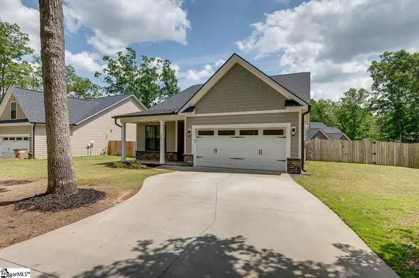 203 Kennedy Lane, Piedmont, SC 29673