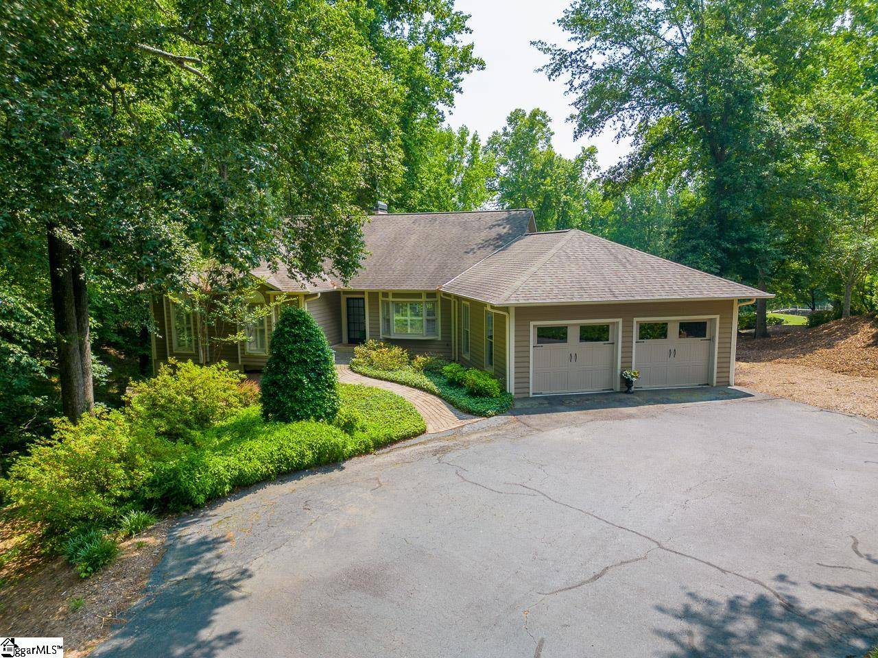 3201 Tumble Stone Drive, Seneca, SC 29678