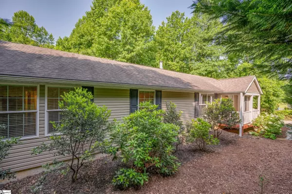 Saluda, SC 28773,611 Meadowview Drive